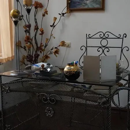 Hotel хотел-ресторант тиролиа Gorna Orjachovitsa